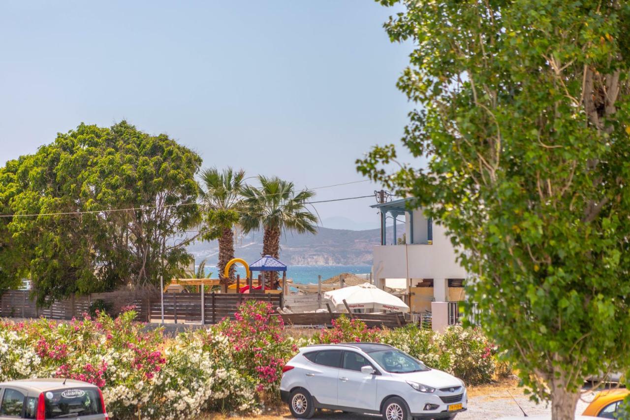 Apanemi Beachhouse Naxos City Extérieur photo